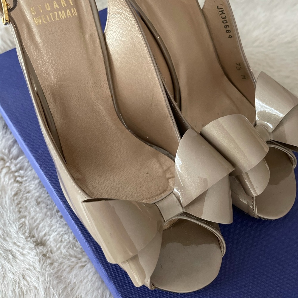 Stuart Weitzman Bow Peep Toe Heels - Picture 4 of 5